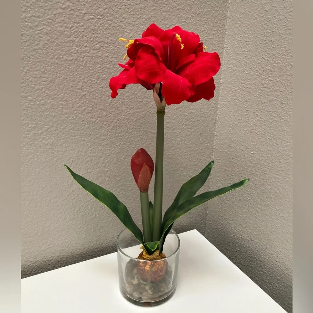 Nearly Natural Amaryllis w/Round Vase